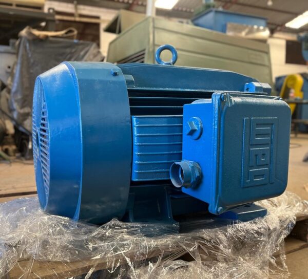 Motor WEG 125CV - 3560 RPM