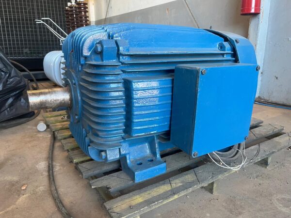 Motor WEG 150CV - 1785 RPM